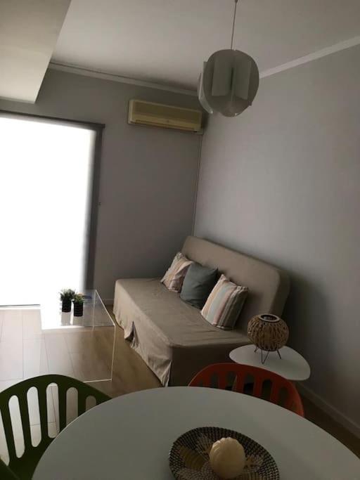 Kyparissia Cozy Flat - 5Mins Walking From Beach Apartman Kültér fotó