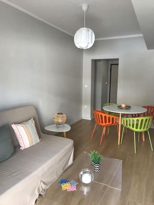 Kyparissia Cozy Flat - 5Mins Walking From Beach Apartman Kültér fotó